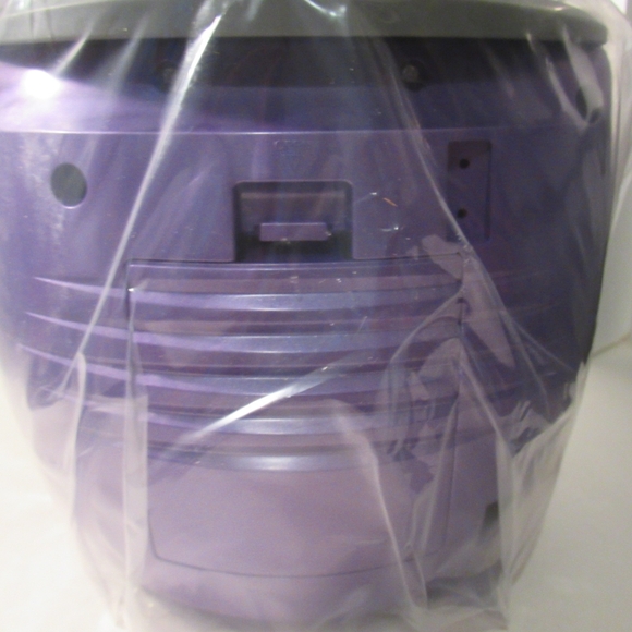 GPX Karaoke Party Machine, AM-FM Radio, Cassette Recorder, Microphone, RN: C1007 - Picture 16 of 16